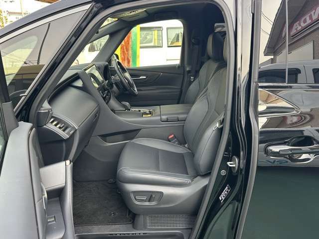 VELLFIRE  HYBRID