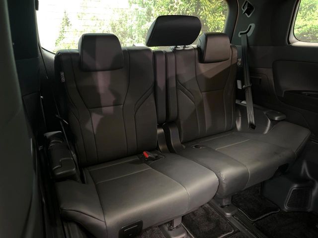 ALPHARD hybrid