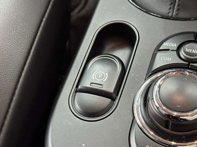 MINI COOPER D 5DOOR