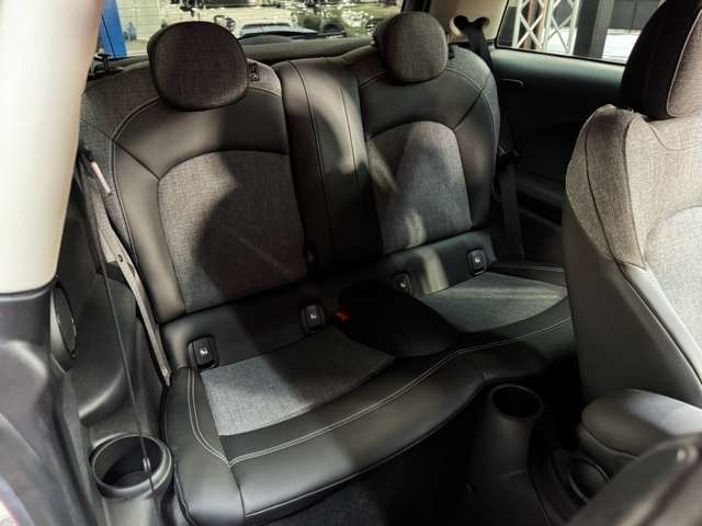 MINI COOPER D