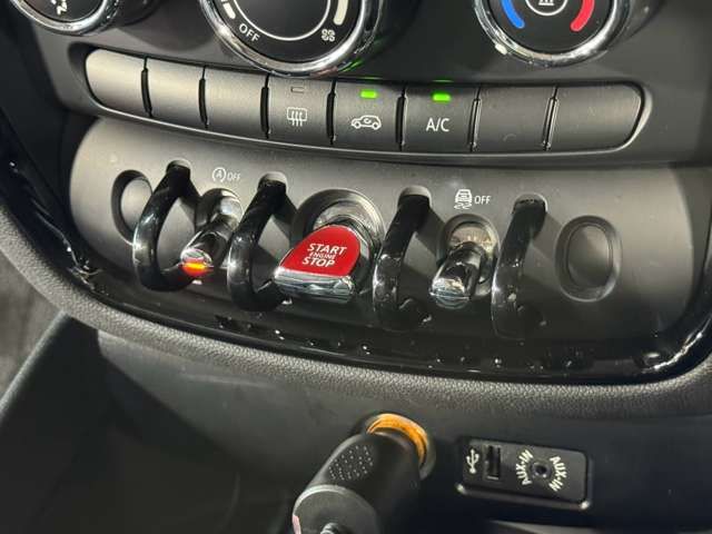BMW MINI ONE CLUBMAN