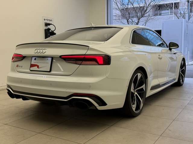 AUDI RS5