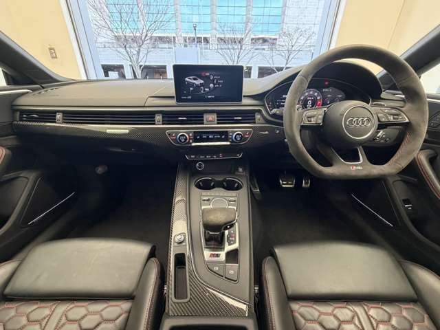 AUDI RS5