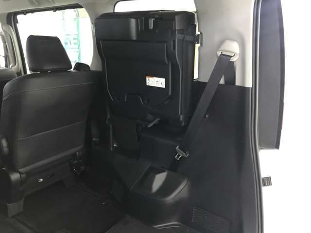 ESQUIRE