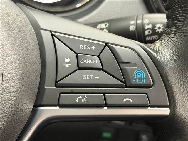 X-TRAIL HYBRID 4WD