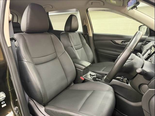 X-TRAIL HYBRID 4WD