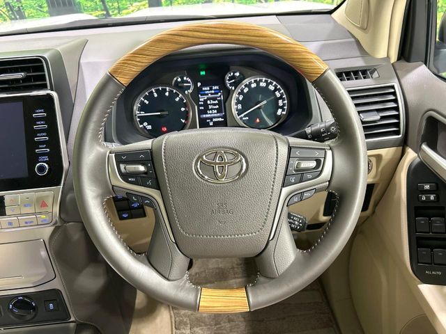 LANDCRUISER PRADO