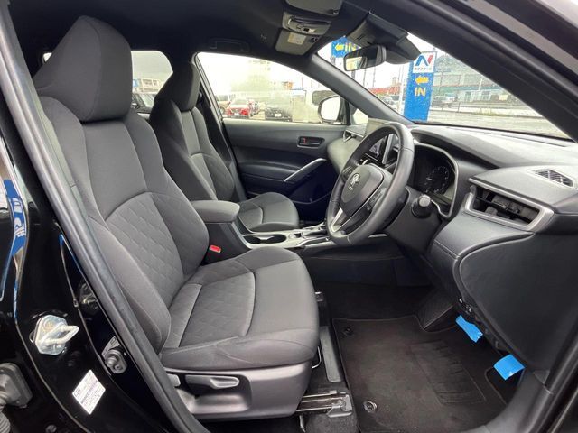 COROLLA CROSS