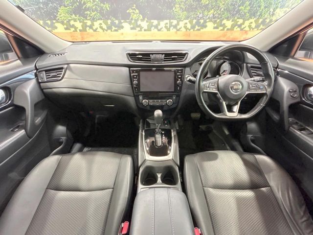 X-TRAIL 2WD