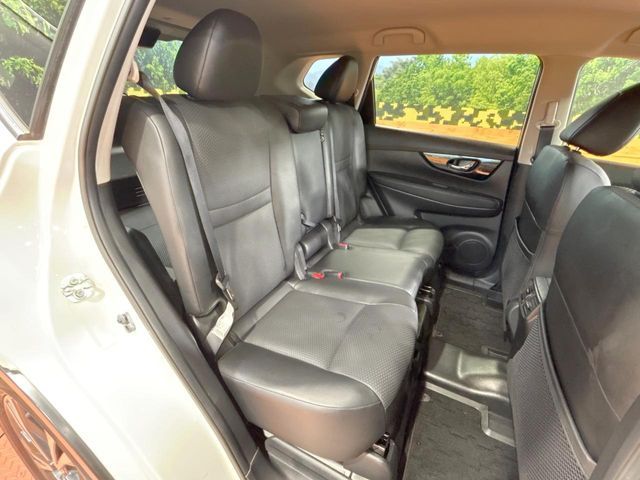 X-TRAIL 2WD