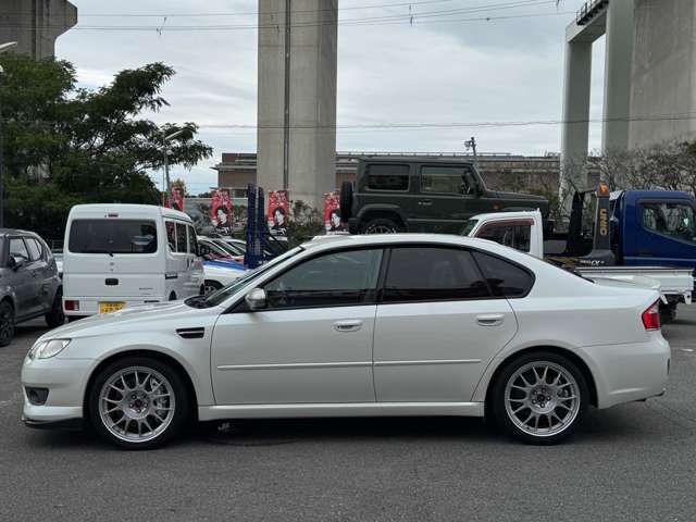 LEGACY B4