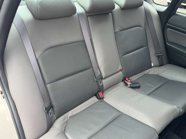LEGACY B4