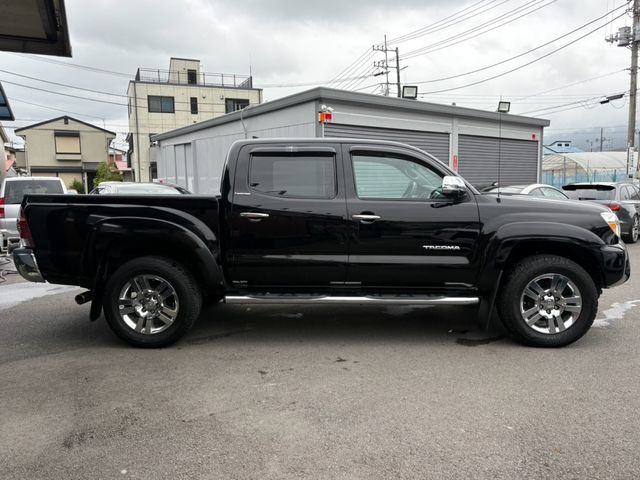 TACOMA 4WD