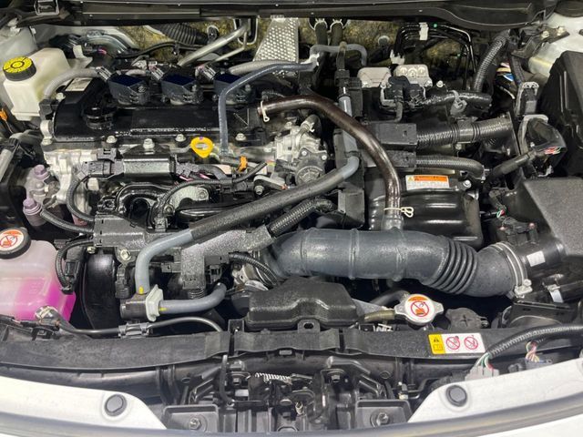 YARIS CROSS HYBRID
