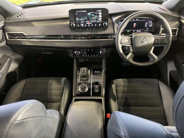 OUTLANDER PHEV