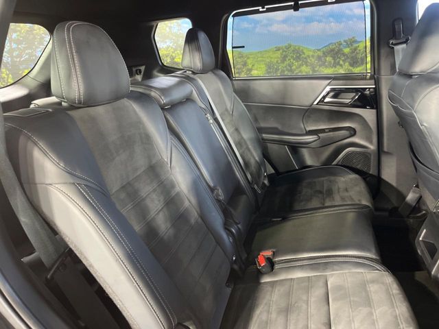 OUTLANDER PHEV