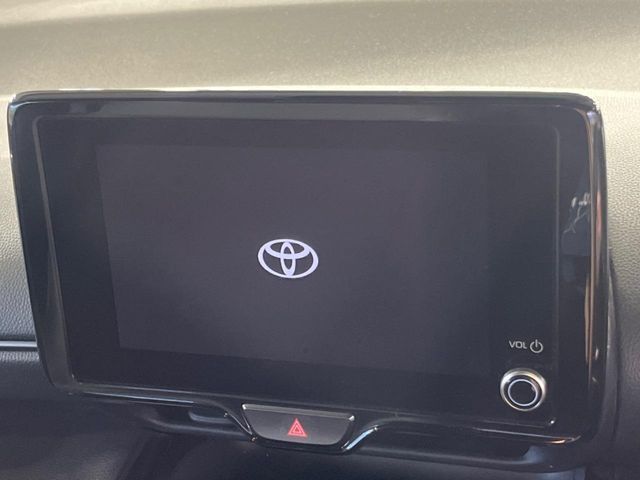 YARIS CROSS HYBRID