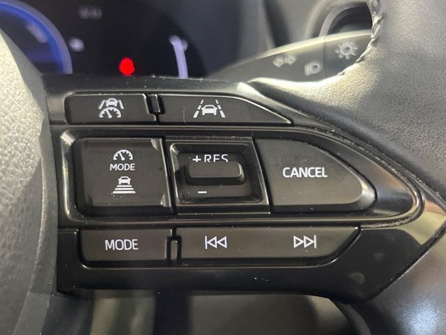 YARIS CROSS HYBRID
