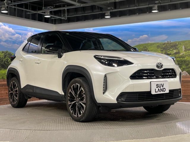 YARIS CROSS HYBRID