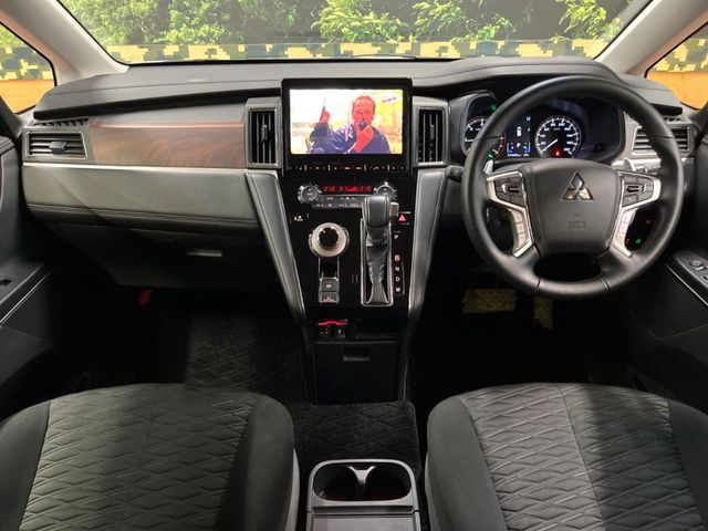 DELICA D:5 4WD