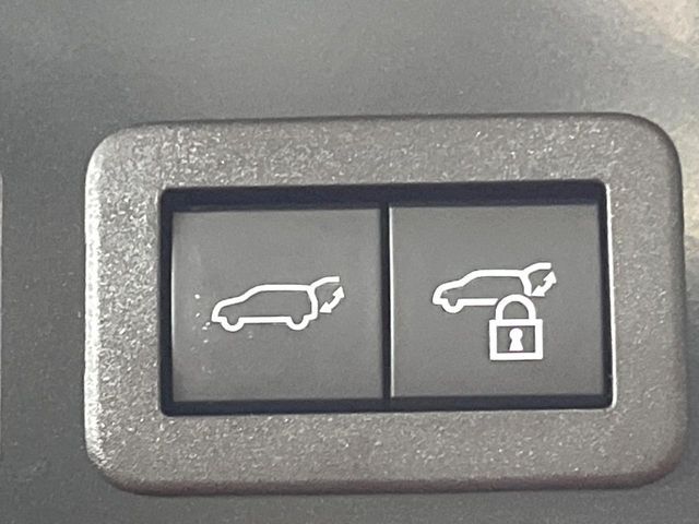 COROLLA CROSS HYBRID