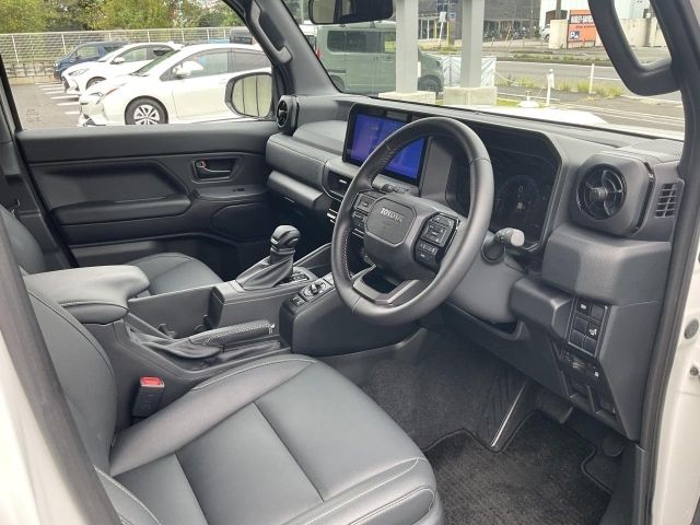 LANDCRUISER FJ