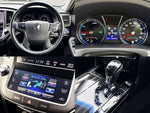 CROWN sedan hybrid
