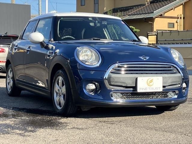 BMW MINI ONE 5DOOR