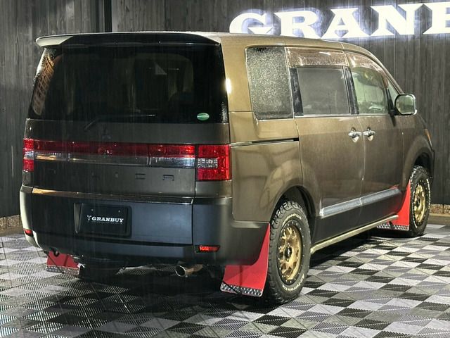 DELICA D:5 4WD