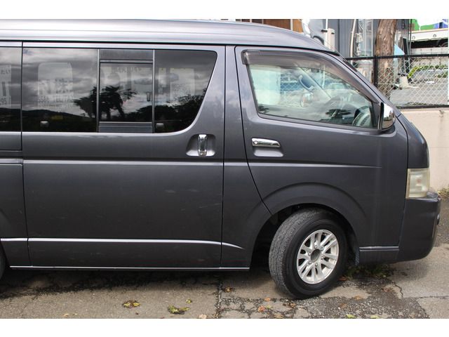 HIACE van 2WD