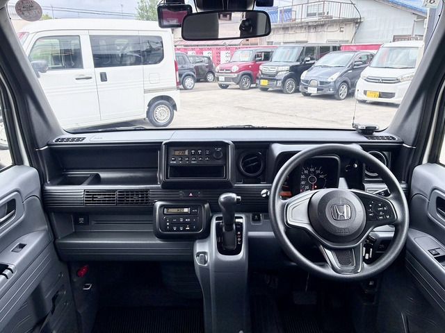 N-VAN