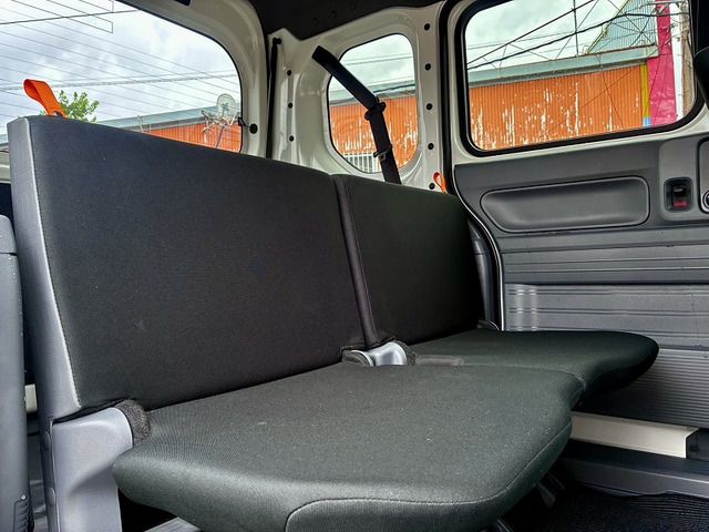 N-VAN