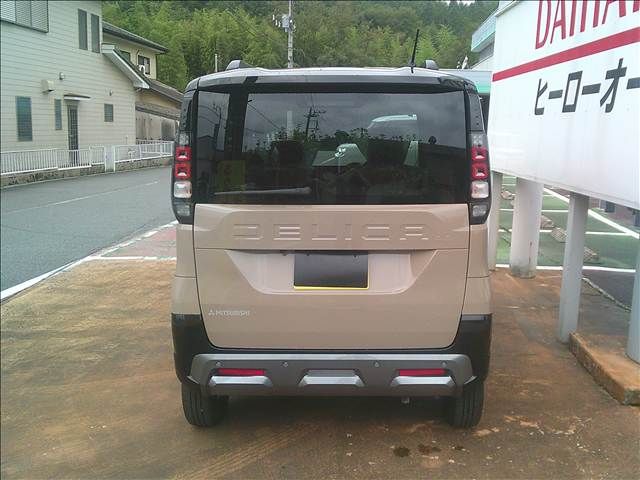 DELICA MINI