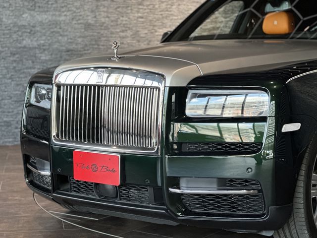 ROLLS-ROYCE Cullinan