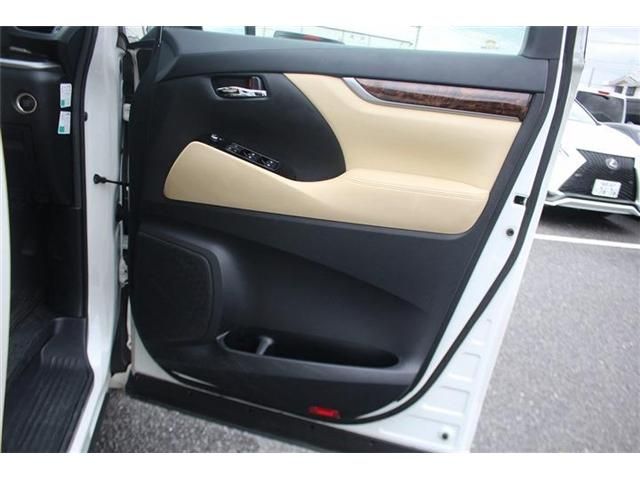 VELLFIRE 4WD