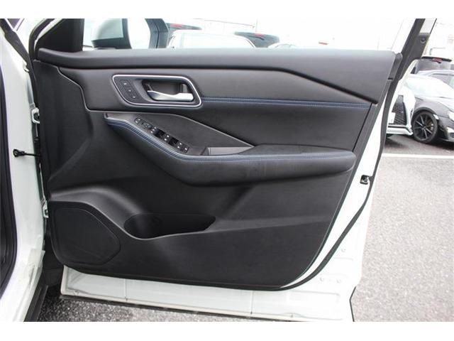 X-TRAIL HYBRID 2WD