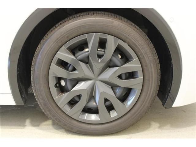 PRIUS 4WD