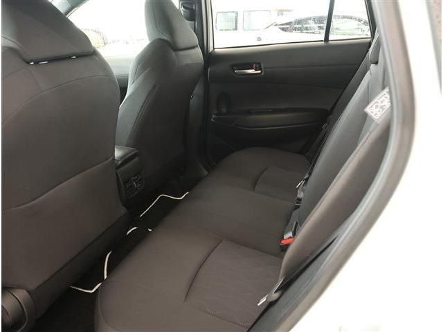 COROLLA CROSS HYBRID