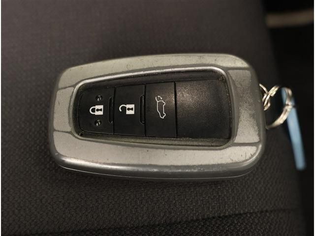 COROLLA CROSS HYBRID