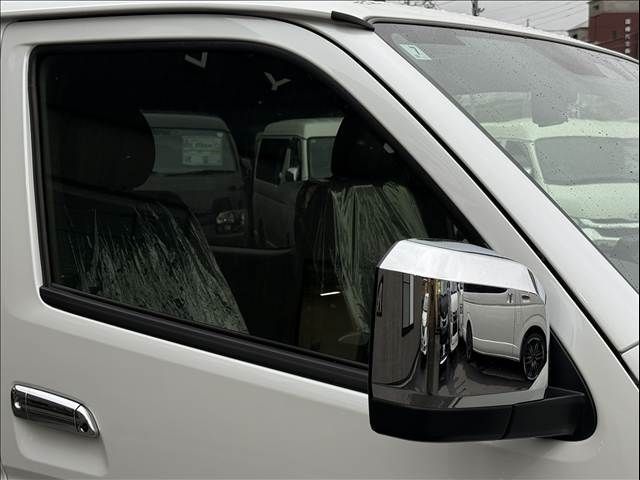 HIACE van 2WD