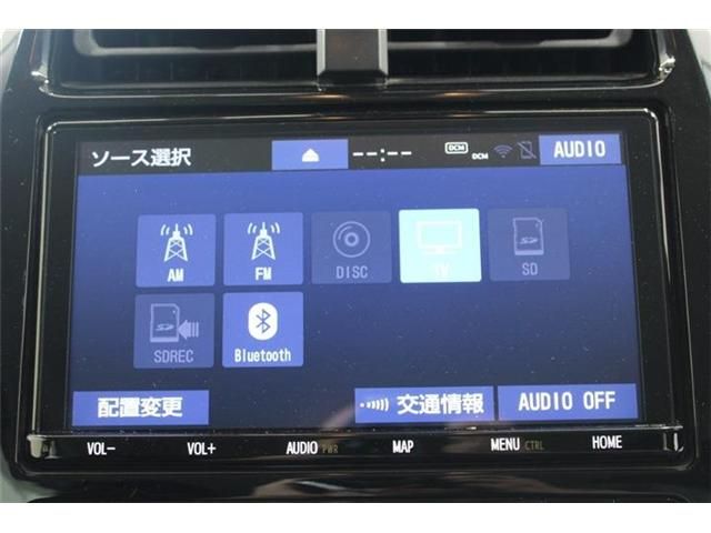 PRIUS 4WD