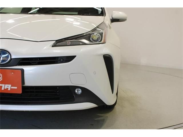 PRIUS 4WD