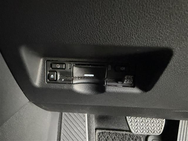 ALPHARD hybrid