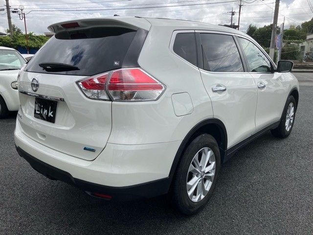 X-TRAIL 2WD
