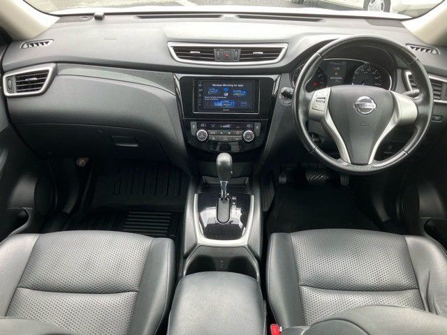 X-TRAIL 2WD
