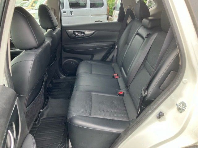 X-TRAIL 2WD