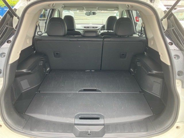 X-TRAIL 2WD