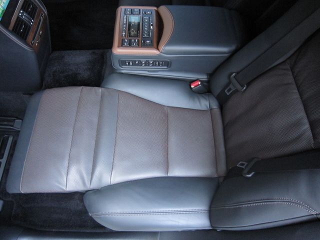 LEXUS LS600hL