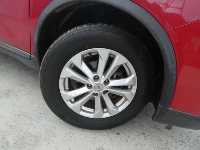 X-TRAIL 2WD