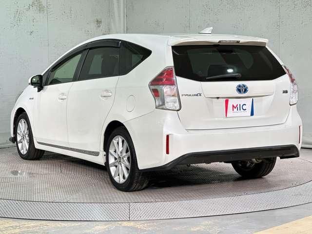 PRIUS Alpha